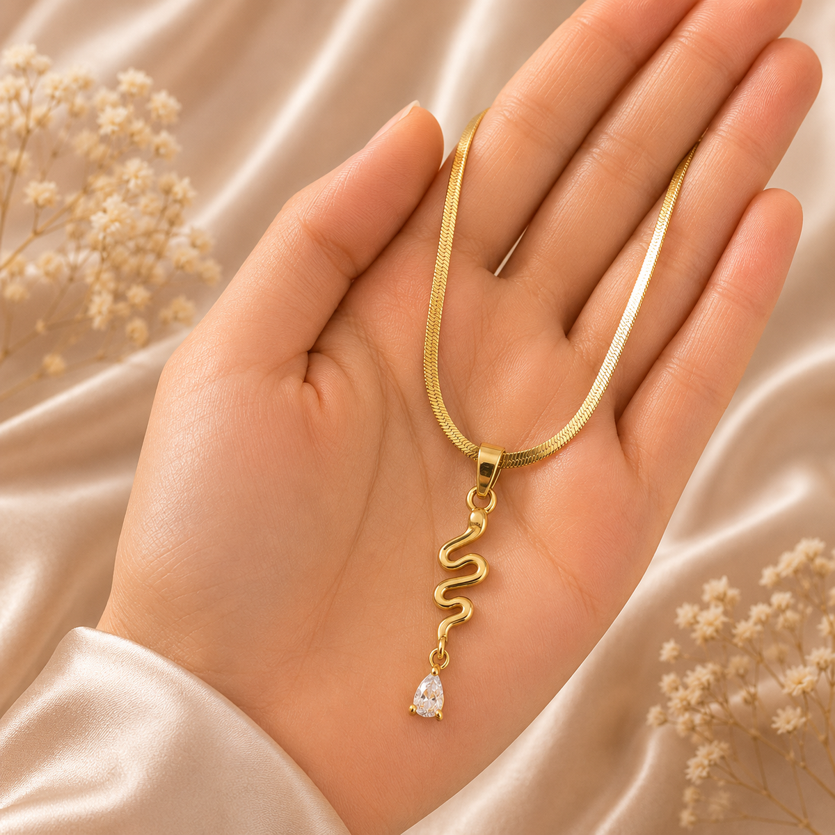 Gold Snake Pendant Chain Necklace for Women